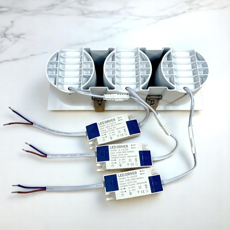 RV - Spot LED encastré triple carré blanc 30W, couleurs au choix - Miror