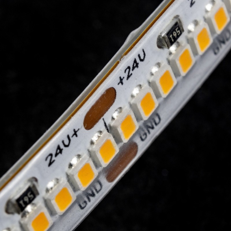 Ruban LED Haute densité (120 lm/w) - 13W/m - IP65 - Blanc - 420 LED/m - 2216+ - à la coupe - 24V