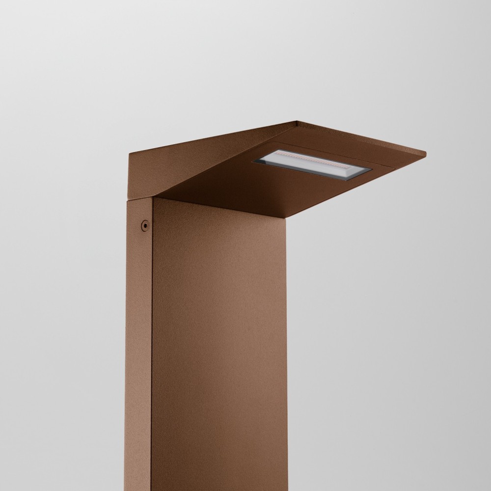 Borne LED pour jardin, terrasse et allée PRISMA - 10W - Corten