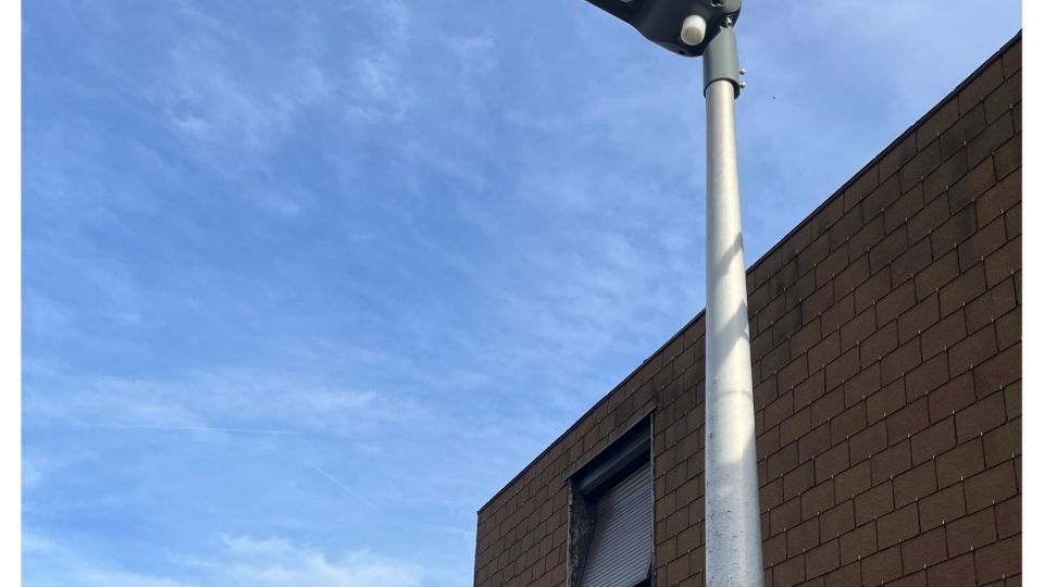 Lampadaire LED automatique à double détection pour mât d'éclairage public - 50W - 230V - Gris - PLACE BSS