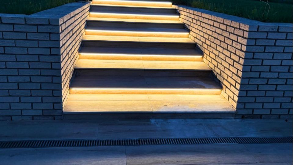 Ruban LED haute fidélité à la coupe - 9,6 W/m - IP68 - Blanc - 120 LED/m - 24V