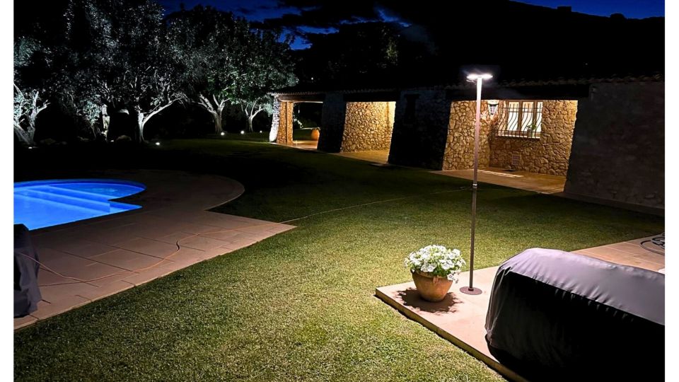 Borne LED extra fine d'extérieur à tête bombée - 23W - 200 cm - Chocolat - HAALÖ