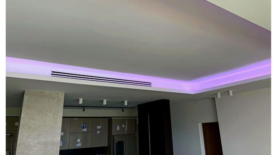 Ruban LED RGB & Blanc chaud - 19,2W/m - IP20 - 60 LED/m - 5050 - 5m - 24V