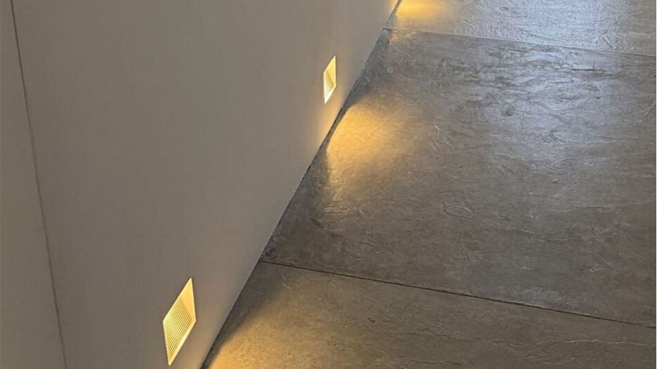 Spot LED encastré mural carré strié - 1W STAFF MEC01